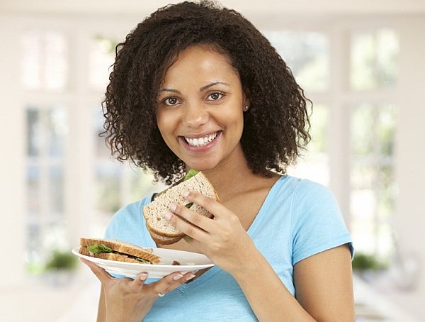 Is it healthy to eat bread in pregnancy?